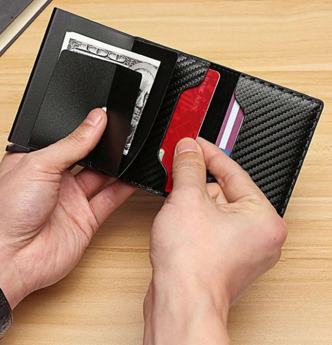 RFID WALLET - La cartera futurista que bloquea los robos
